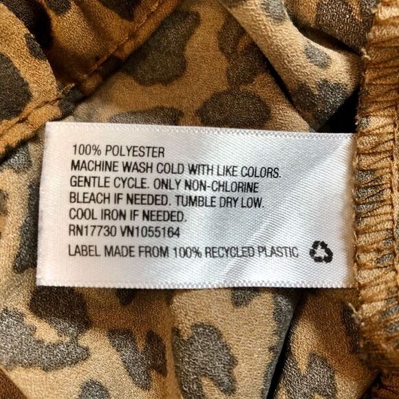 A New Day Women’s Animal Print Cheetah Shorts Size Medium - Picture 8 of 10